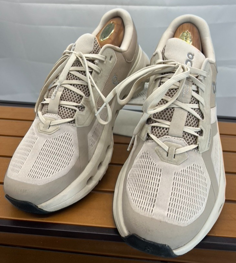 On Running Cloudrunner 2 Pearl Desert Men's Size 11.5 Running Shoes